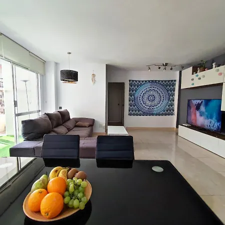 Apartamento Con Terraza Y Piscina * Torremolinos